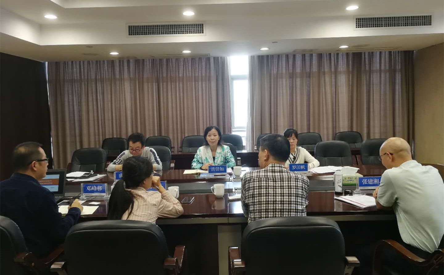 省国资委文明办莅临发展养老米兰体育平台app官网_米兰体育(中国)
检查指导省文明单位创建工作
